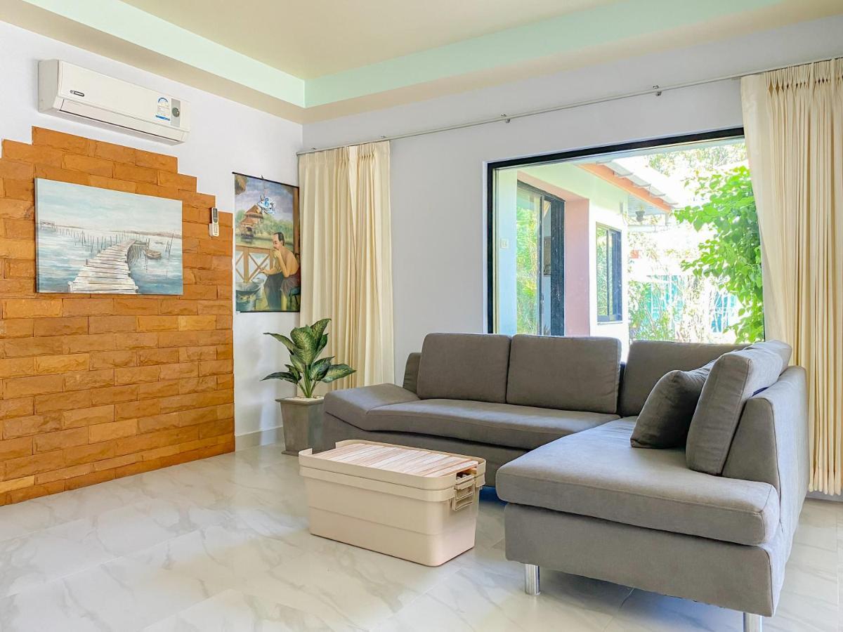Tina'S Living Paradise - Guesthouses With Private Pool Ban Phe Extérieur photo
